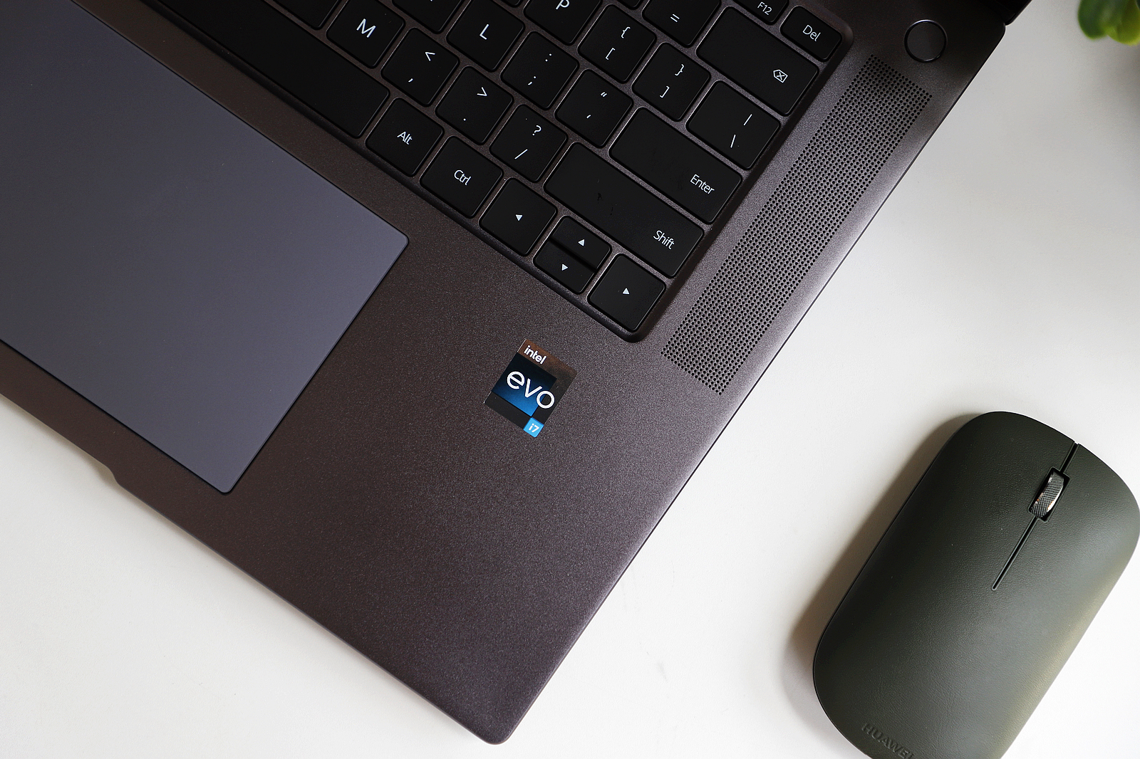 华为matebook16s和14s哪个好,华为matebook16s和华为14s哪个好