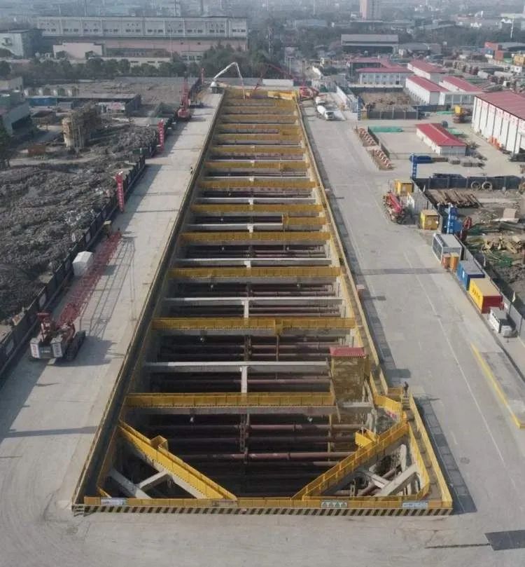 上海最新地铁规划的14条线路,上海在建地铁11条