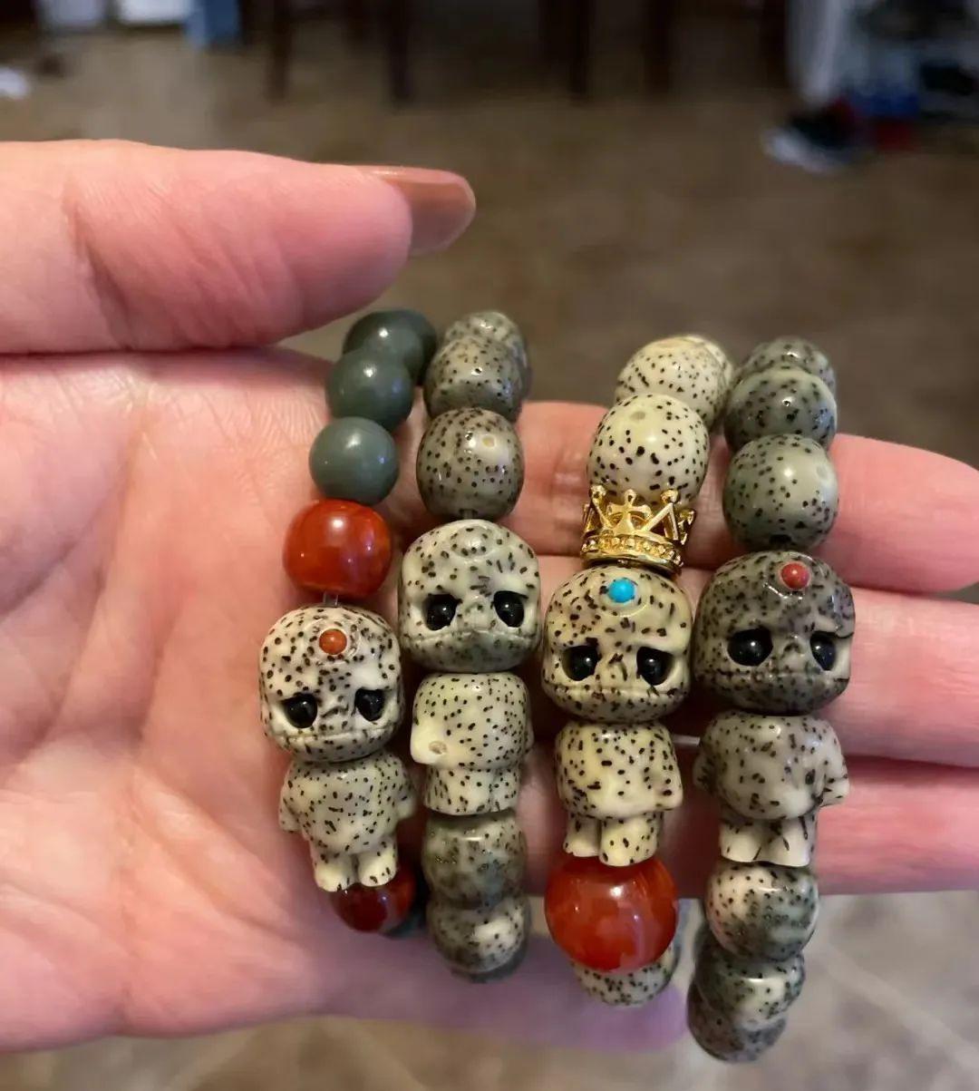 看什么看！“我”就是天下第一文玩，不服来辩！