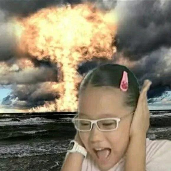 老婆疑似暴露癖？床上视频传外网？