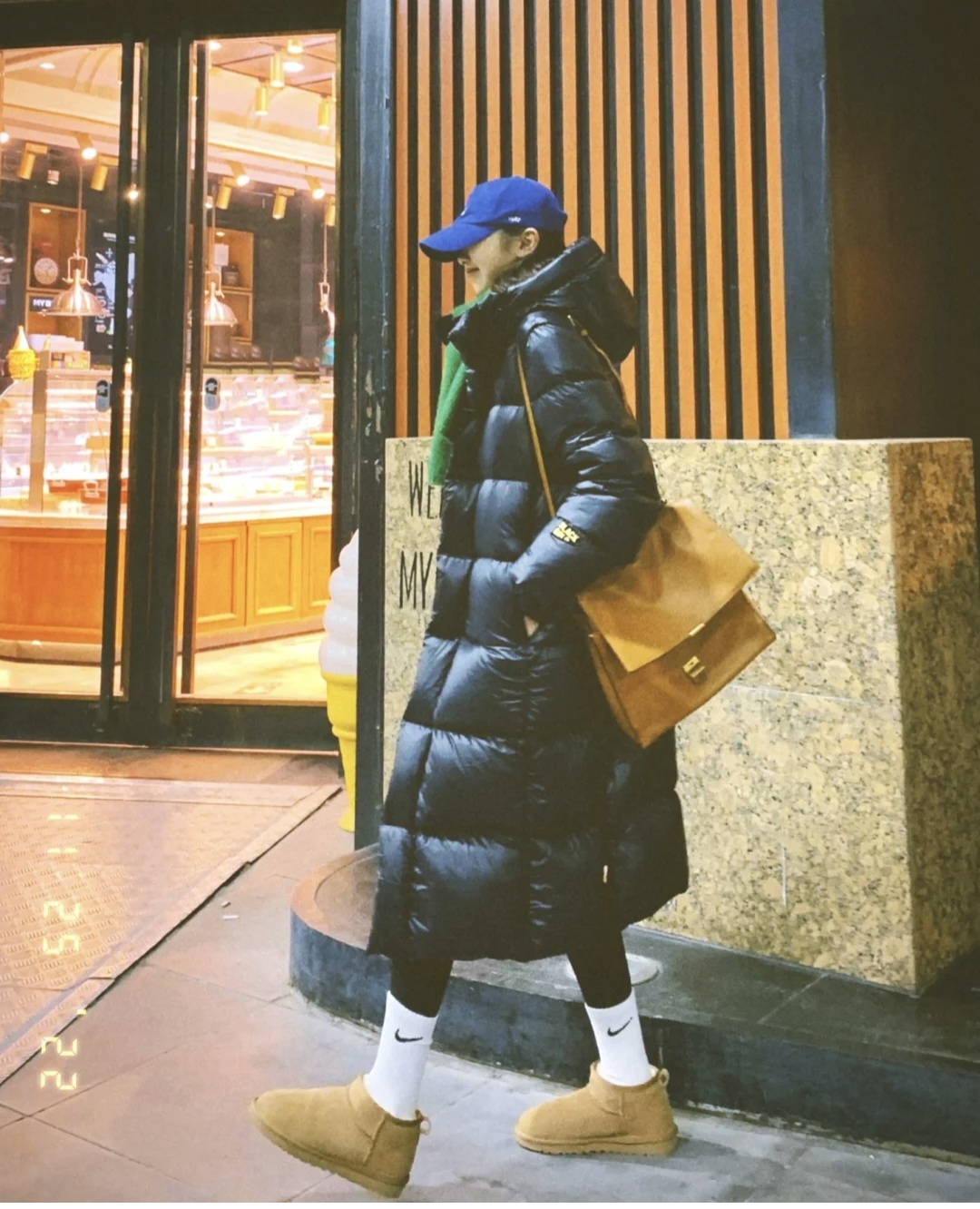 穿羽绒服如何搭配内搭,羽绒服怎么穿搭才好看