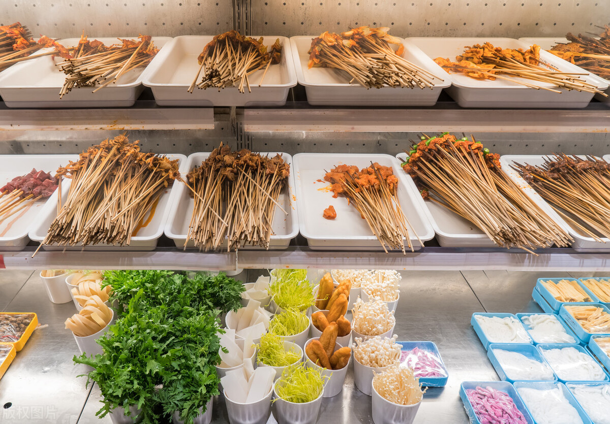 想开一个火锅店都需要准备什么,想开火锅店前期准备什么自己不懂