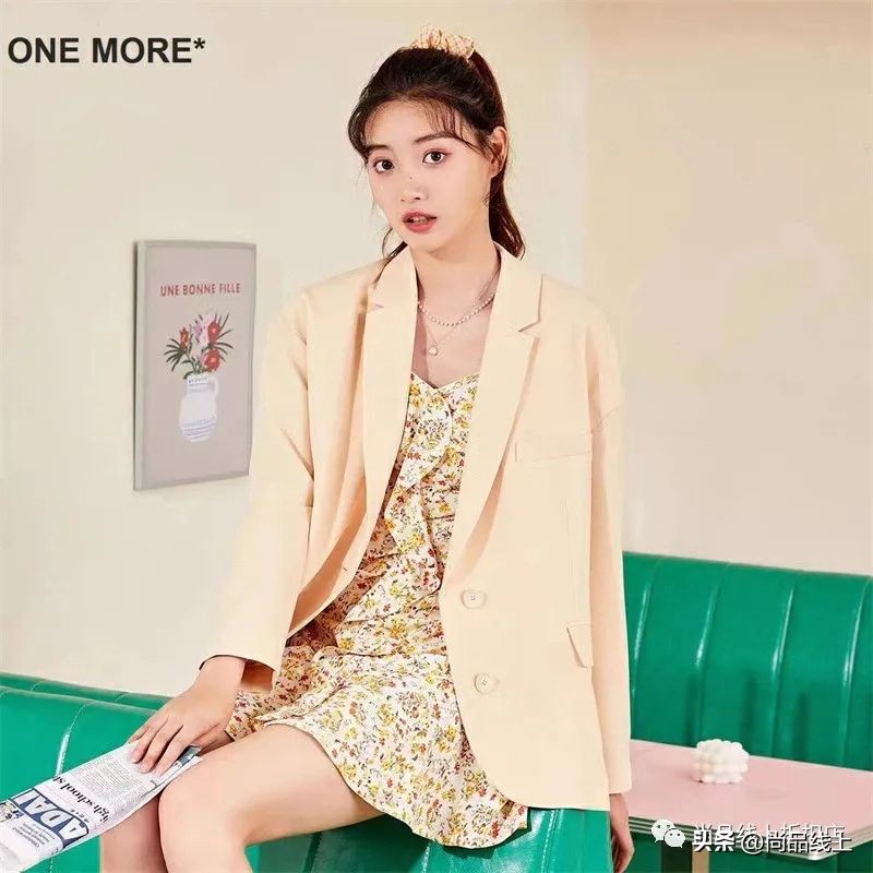 梨形身材喇叭裤不拉链,梨形身材微喇叭裤适合吗