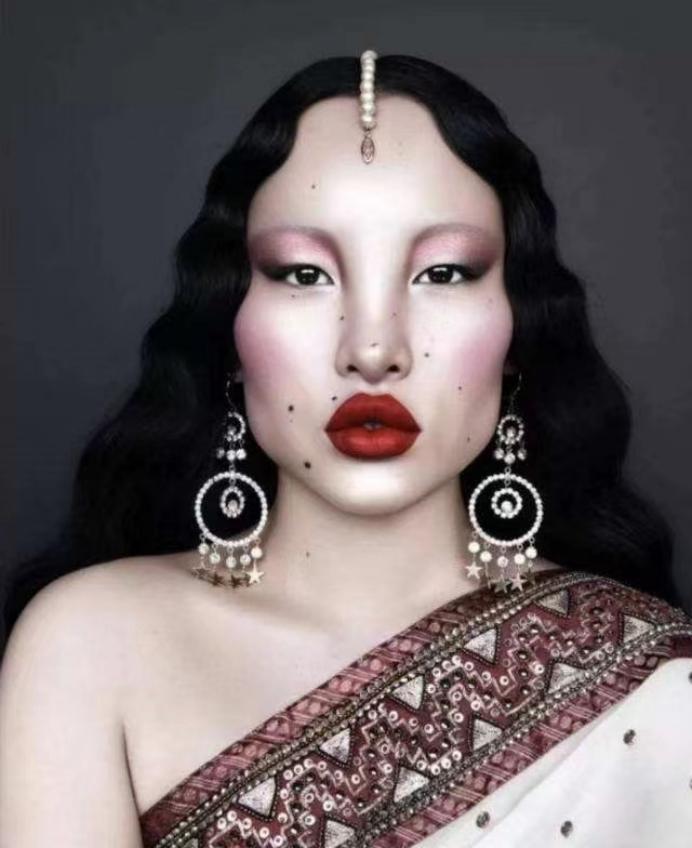 颧骨突出外扩图片,左侧颧骨外扩凸出