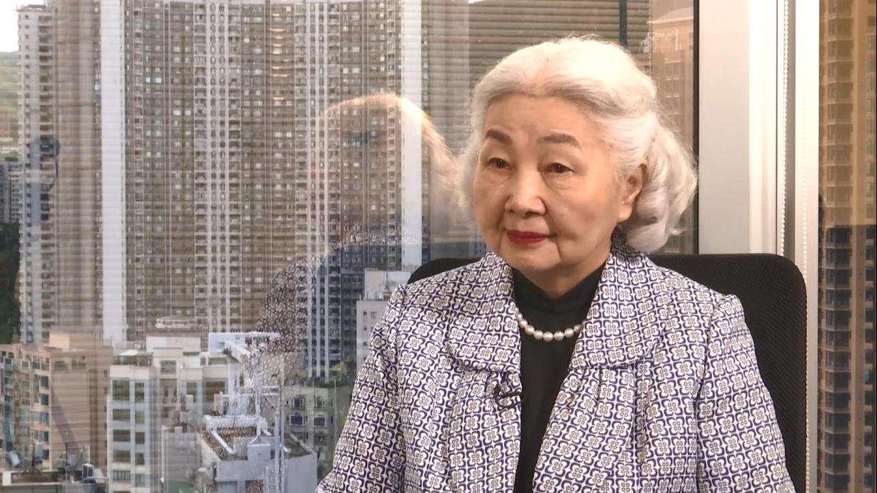 跳水皇后郭晶晶晒全家福,跳水女皇郭晶晶和豪门阔少