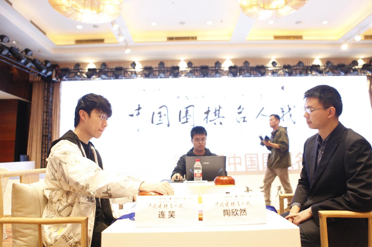 中国名人围棋比赛柯洁,巅峰对决柯洁助中国队夺下第8冠