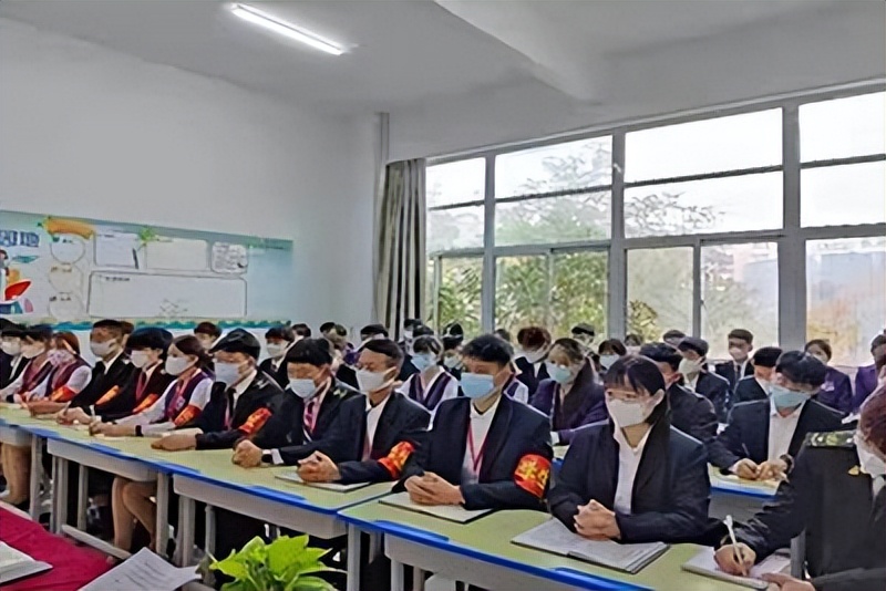 现在社会读什么中专最好,为何这么多人会选择读中专呢