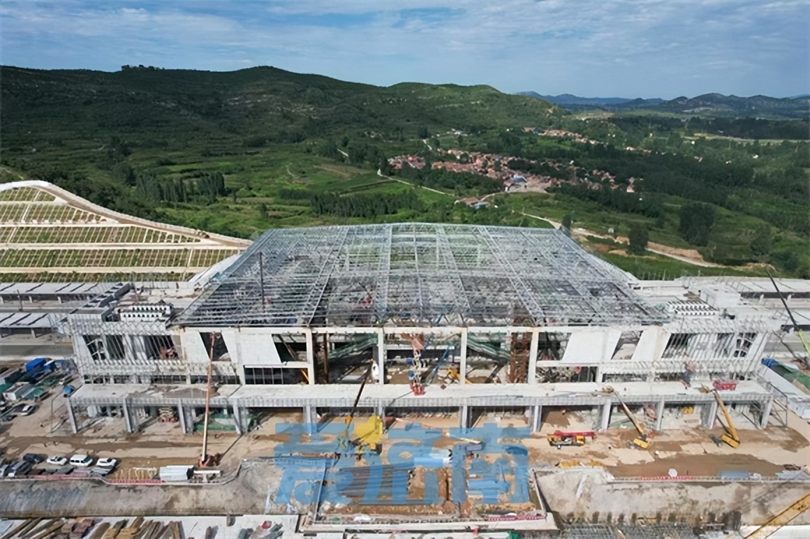 从新泰北站到济莱高铁莱芜北站,济莱高铁莱芜北站设计