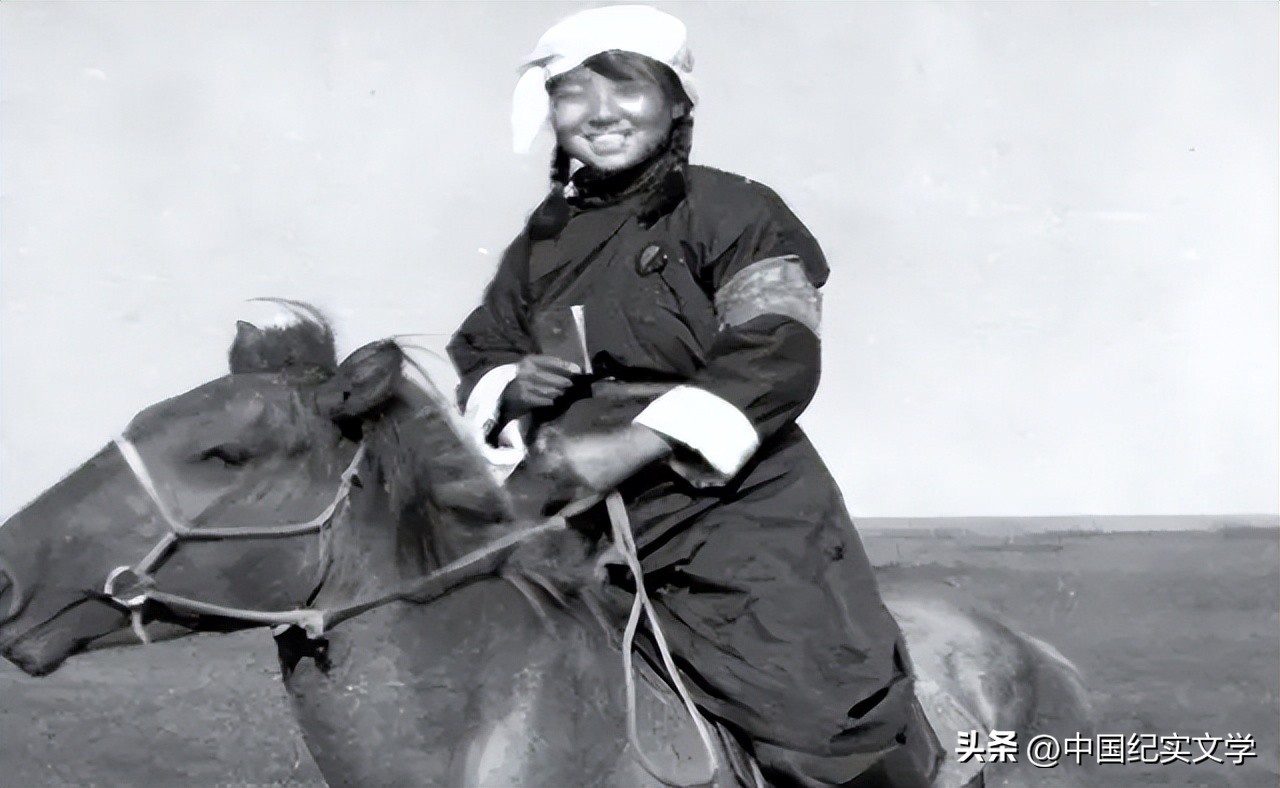 草原之恋：周恩来侄女周秉建和著名蒙古族歌唱家拉苏荣的美好情缘