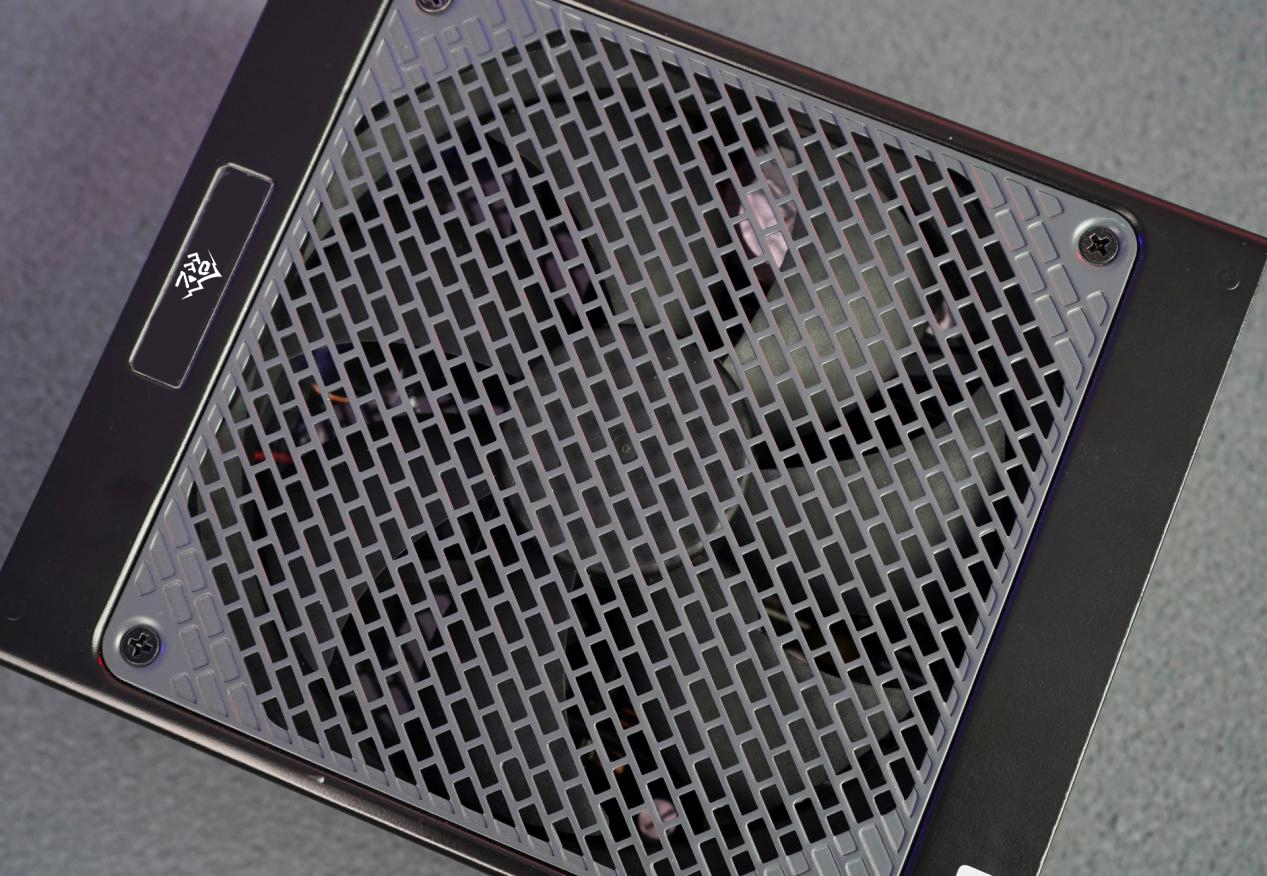 鑫谷昆仑kl-1250g和mu1000,鑫谷昆仑kl1000w电源