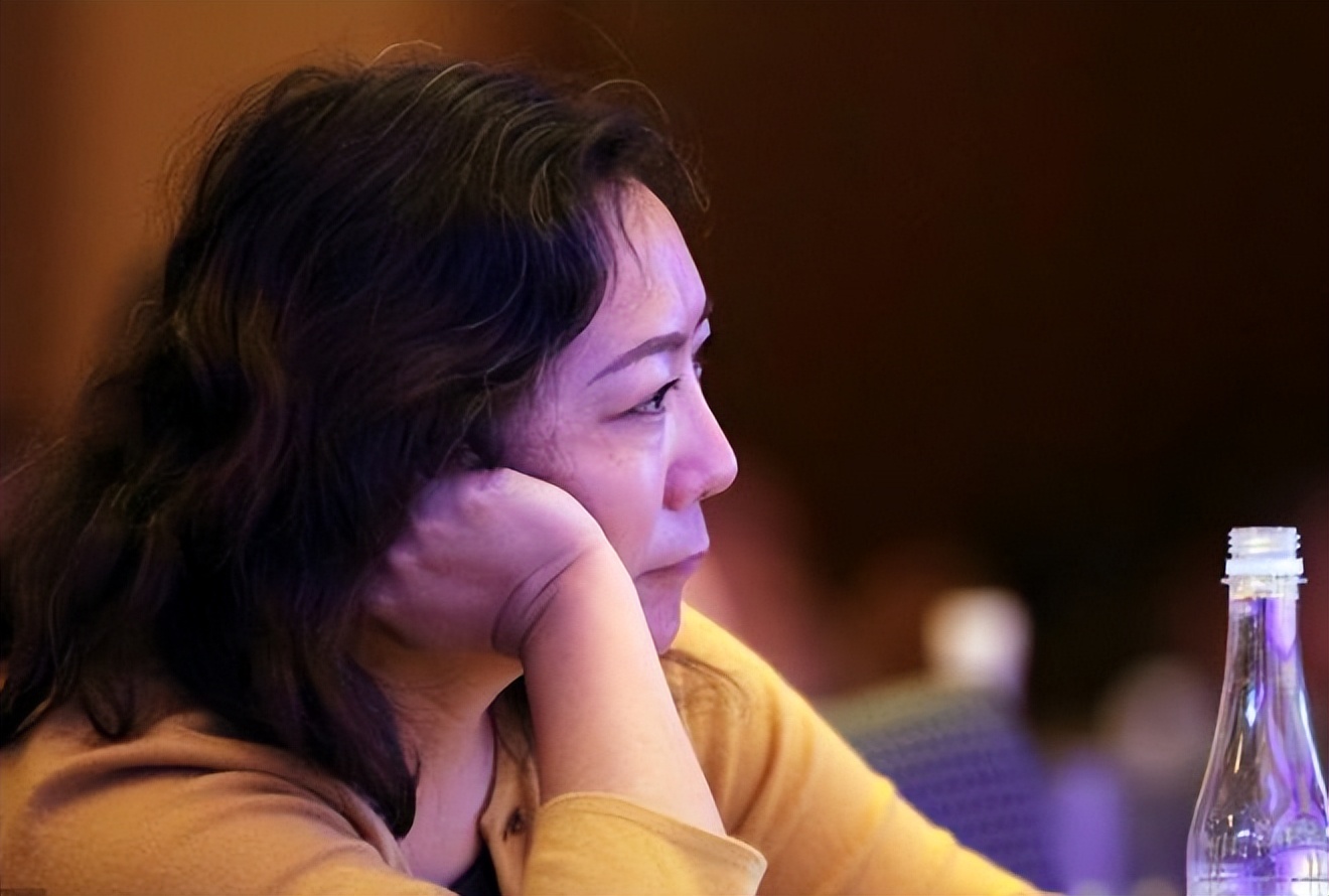 蔡奎和吴亚军离婚原因,蔡奎近况