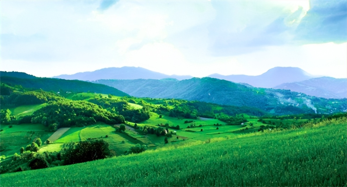 孩子过了三岁还需要喝奶粉吗,金领冠塞纳牧适合什么奶粉