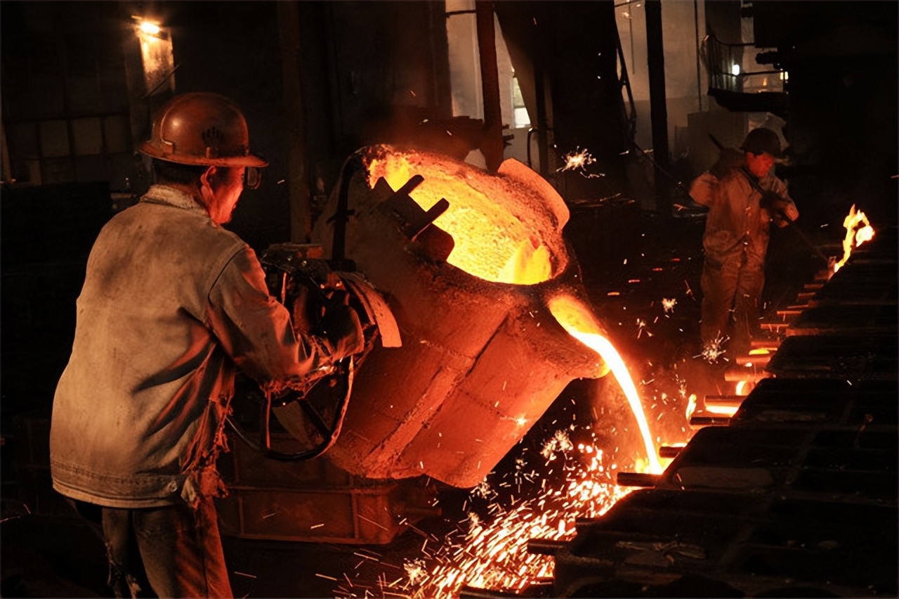 掉入钢水会怎样,掉进钢水里会怎样