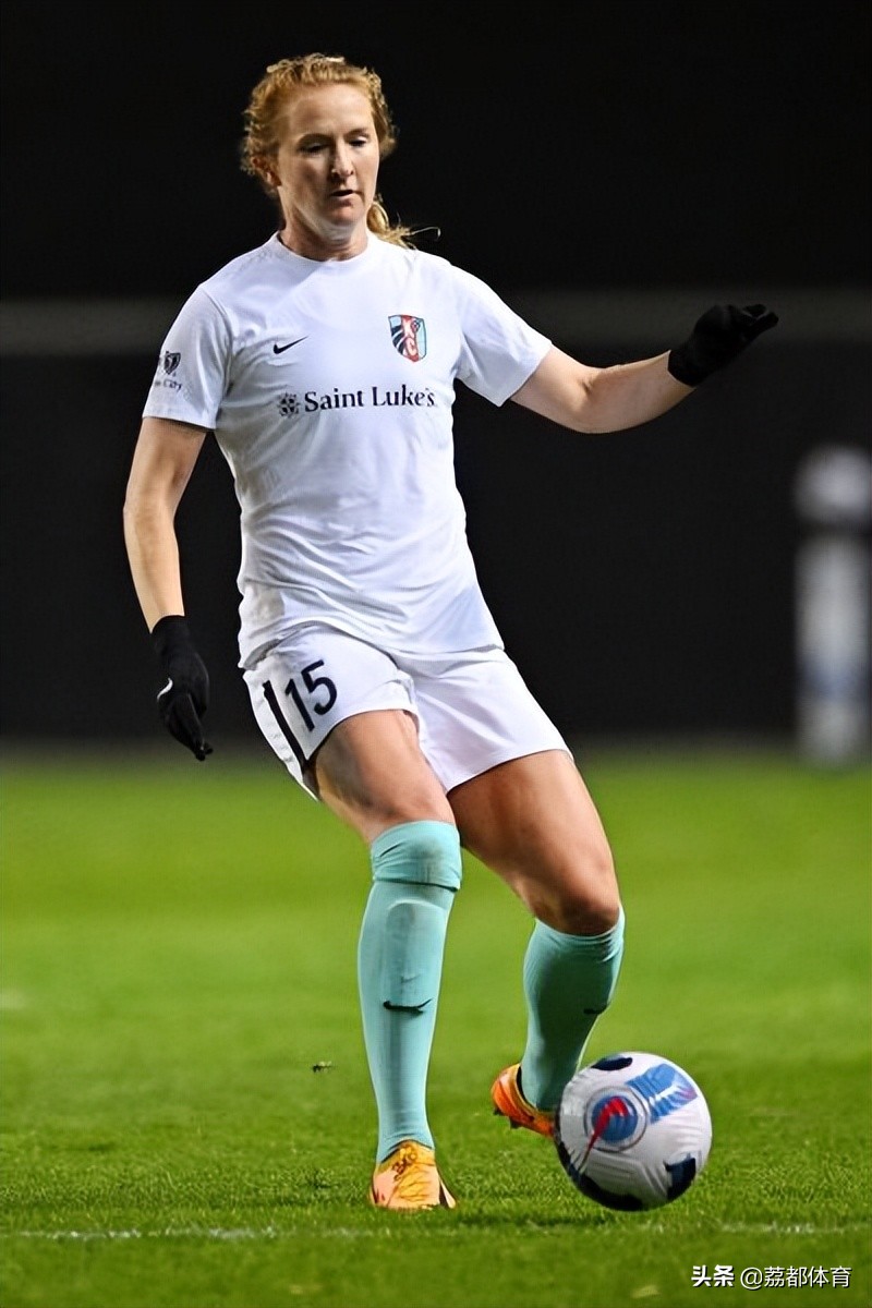 中国留洋女足球运动员,女足球运动员中国