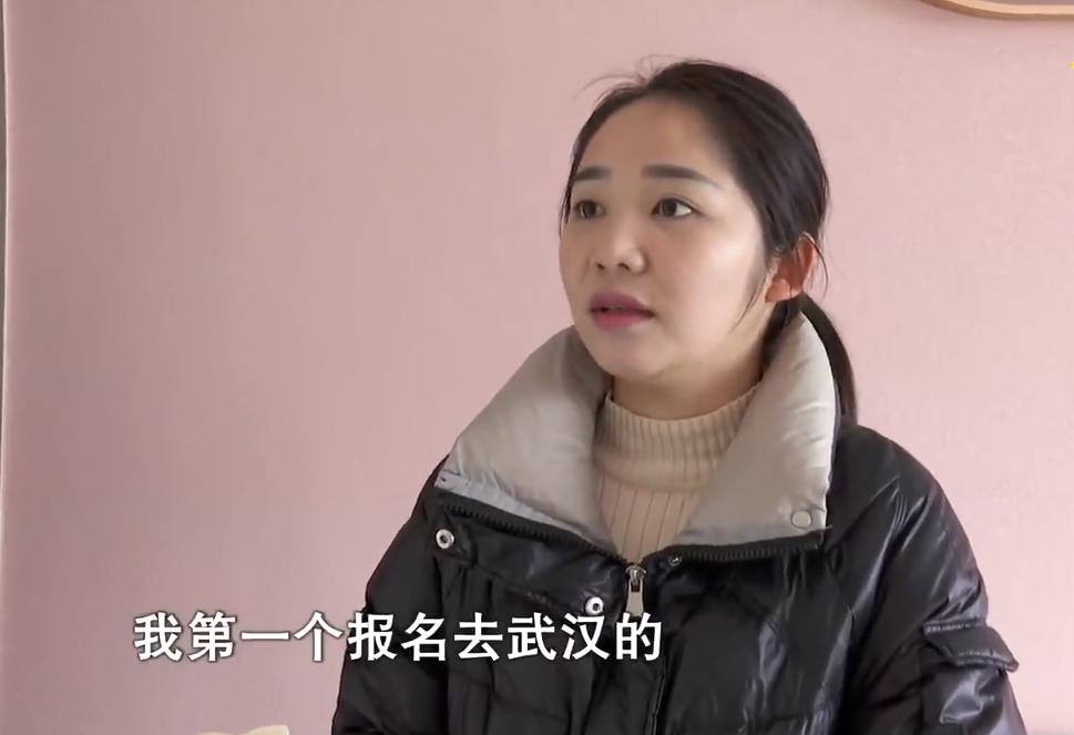 男子出车祸妻子放弃治疗,丈夫出车祸双目失明妻子不离不弃