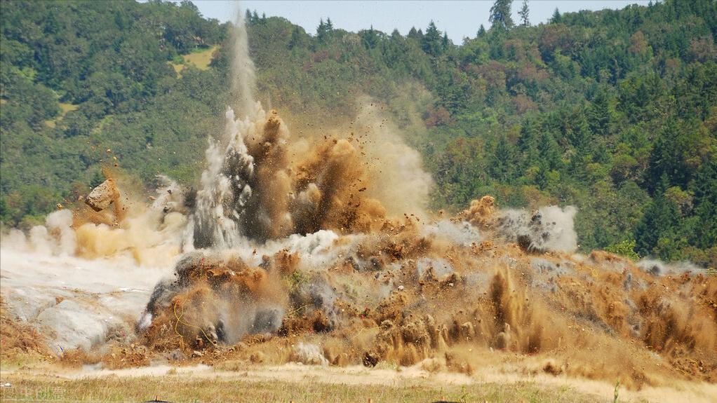 民用爆炸物品实行什么管理,民用爆炸物品储存管理规定