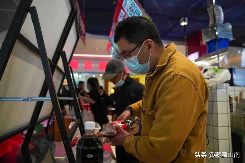 山南神力时代广场开业活动,神力时代广场商店