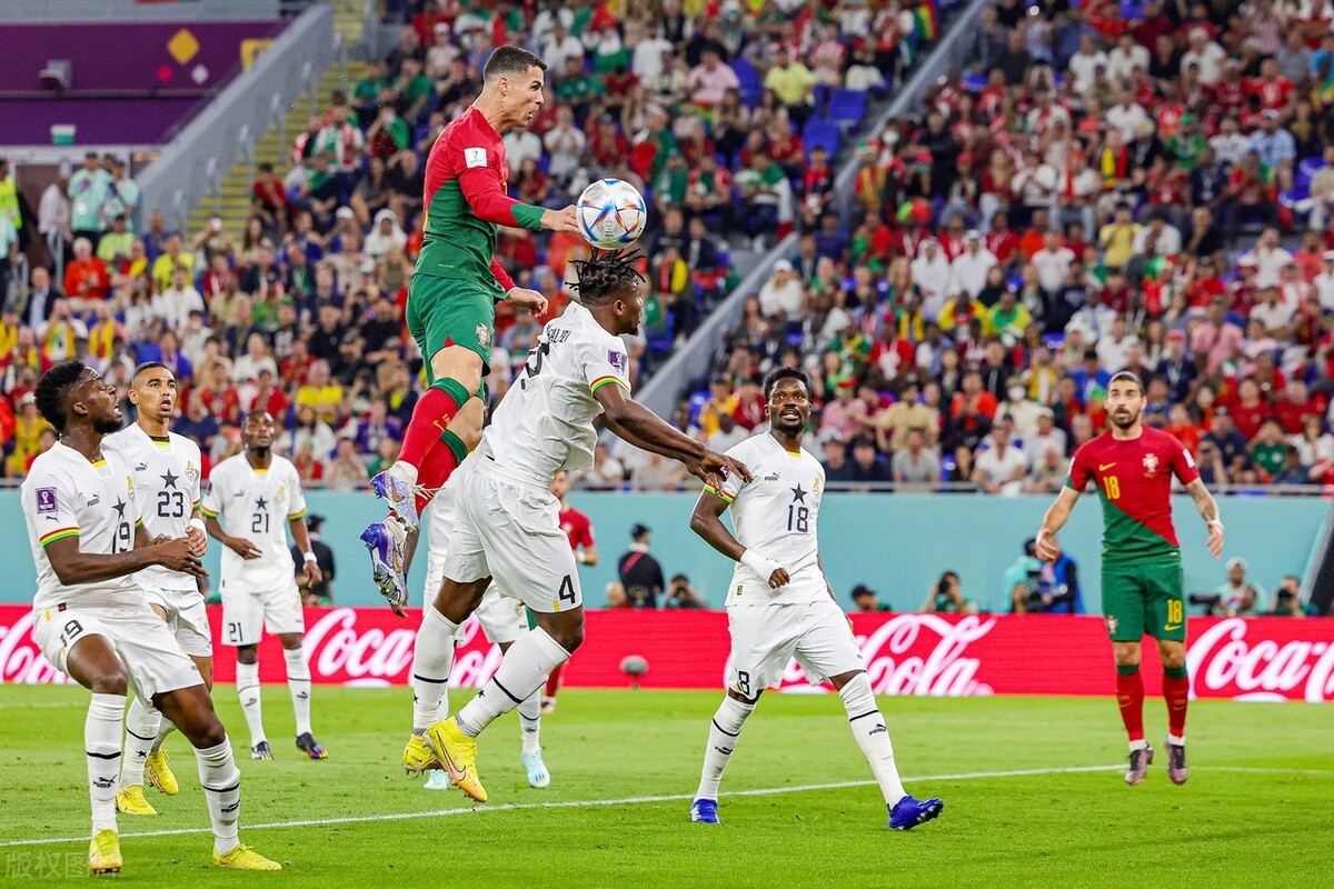 世界杯直播梅西vsc罗,世界杯黑梅西