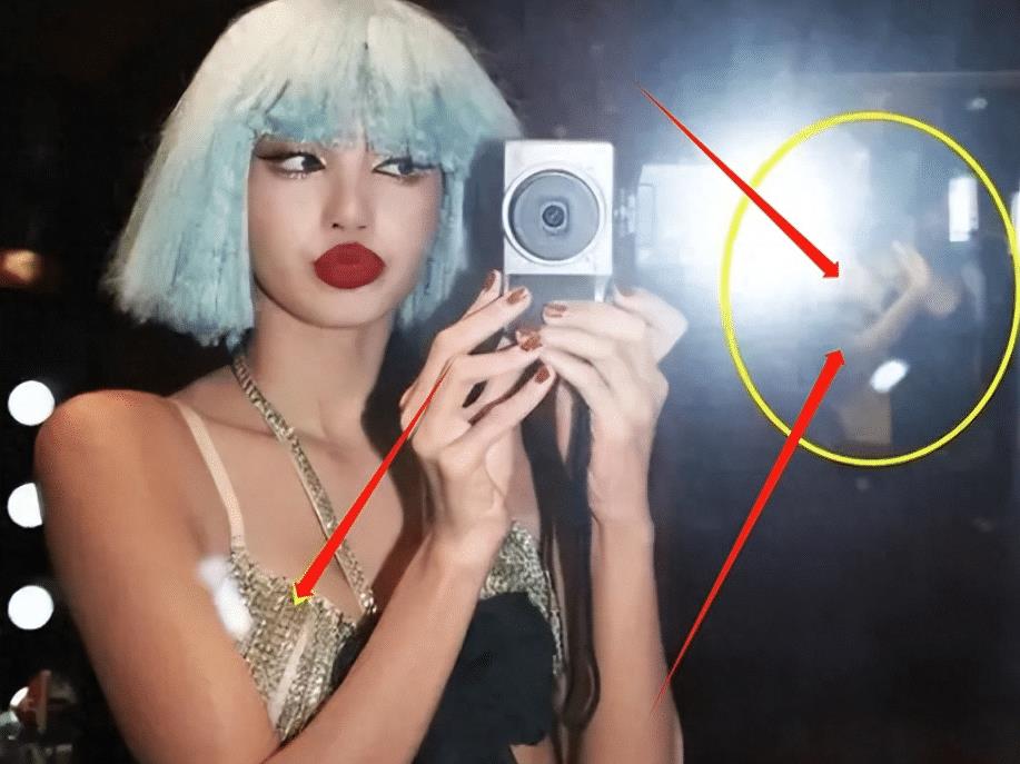 blackpinklisa去参加疯马会,Lisa再次现身疯马秀现场