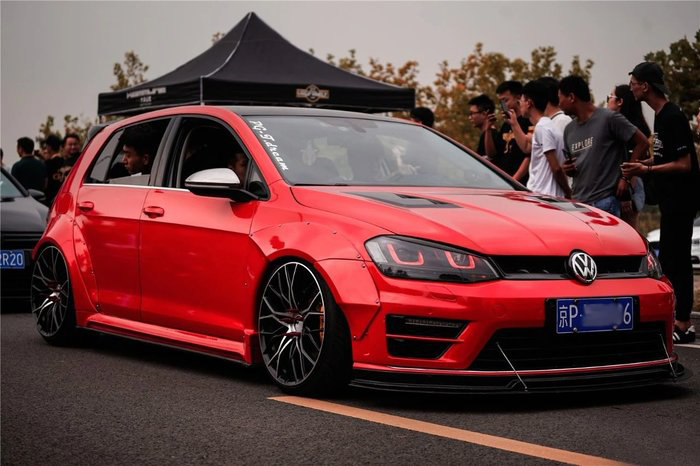 说说这台高尔夫:我今年40多数了,好车开过