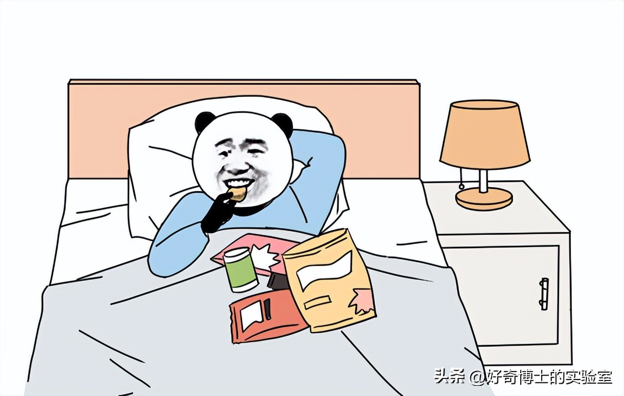 吃夜宵和饿肚子睡觉哪个危害更大,如果吃夜宵最好在睡前几个小时吃