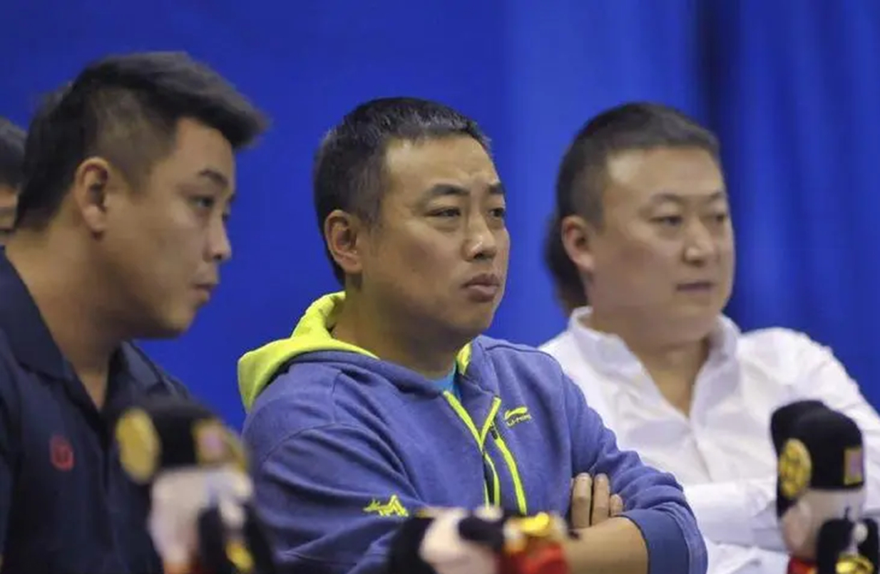 前足协主席蔡振华被查?妻子高情商回应,刘国梁王皓马琳放心了