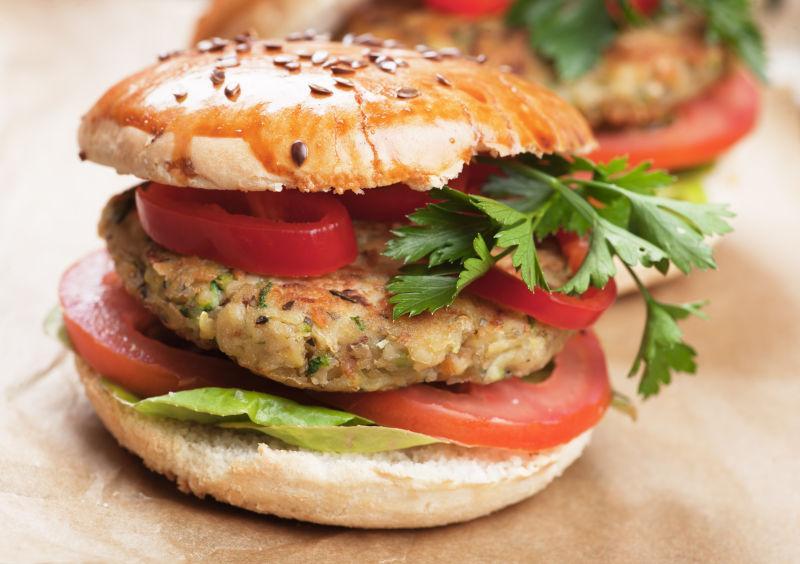 方便面吃多了容易致癌吗,方便面吃多会致癌吗