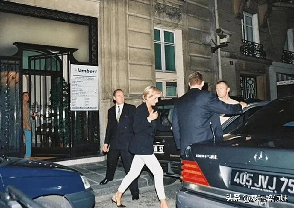 戴安娜与多迪拥抱照片,戴安娜王妃多迪现状