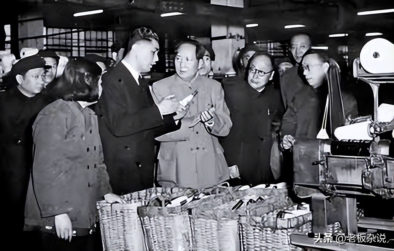 一门三首富：从面粉大王，纺织大王到国家副主席；经商必读！