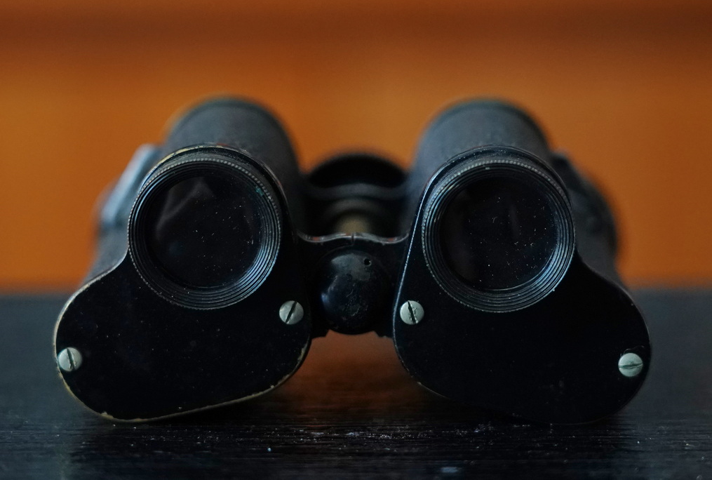 收藏经典望远镜 (古典棱镜望远镜)