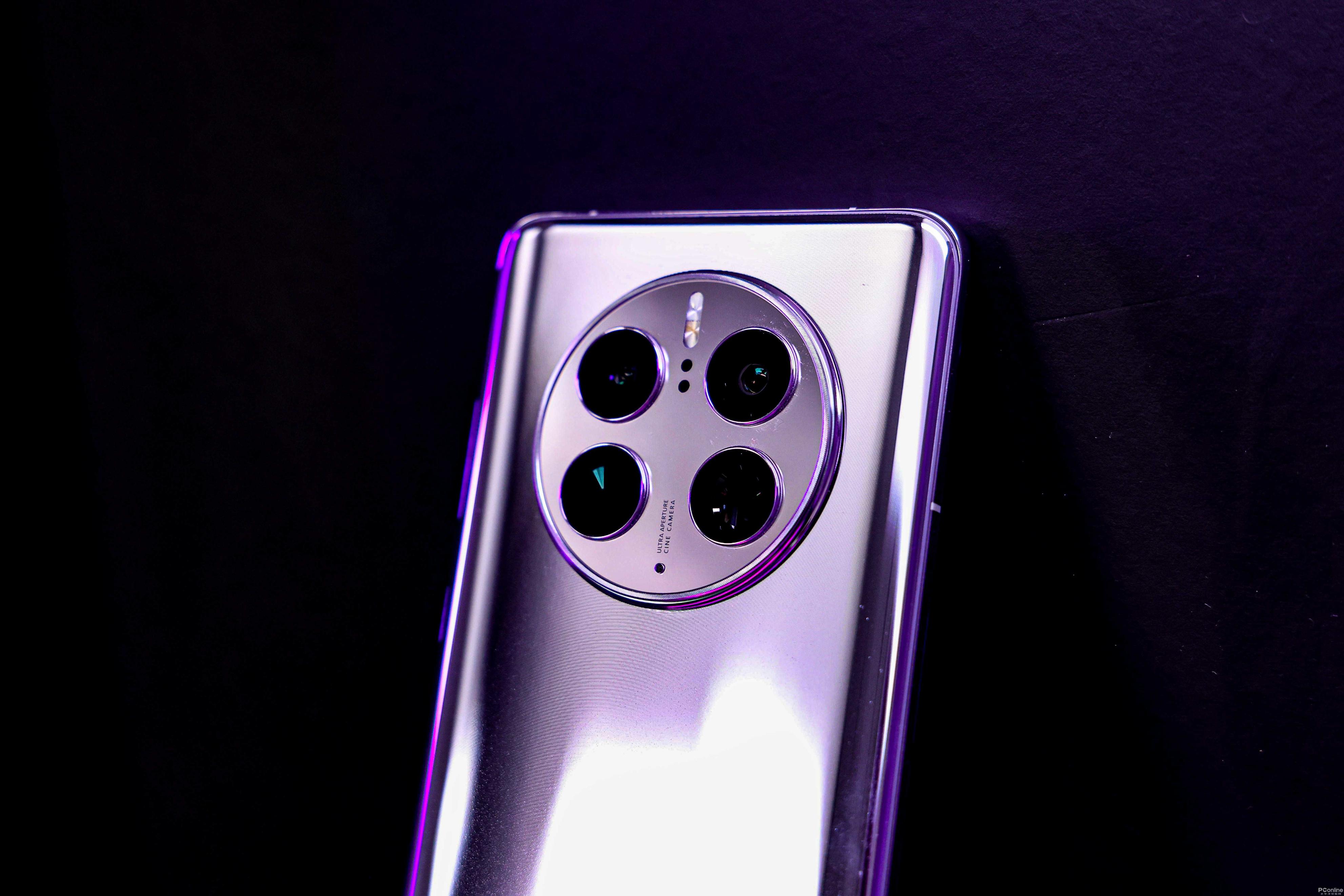 618旗舰手机仍是iPhone独霸？虽然没5G但它回来了，华为依旧能打