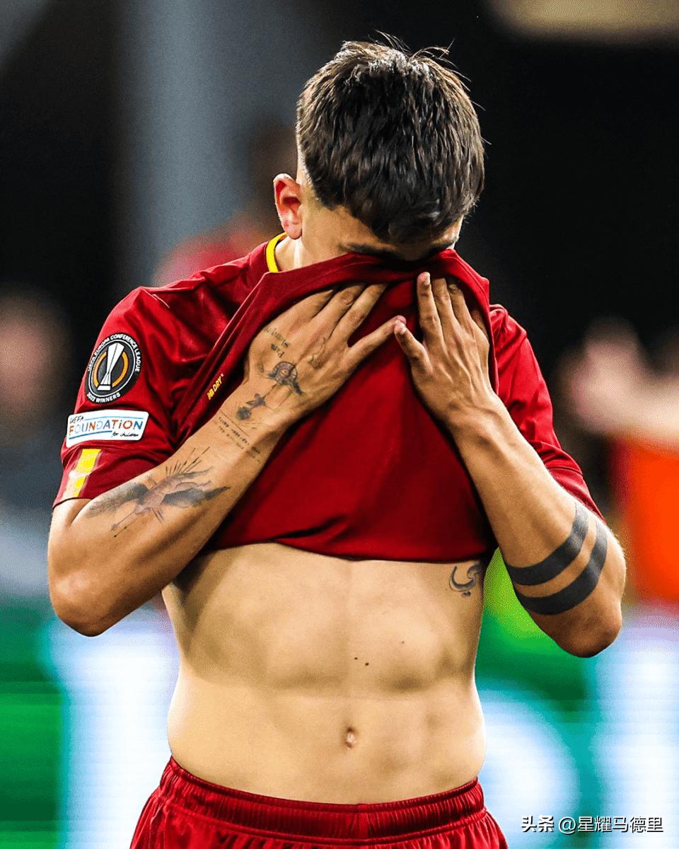 迪巴拉泪洒告别尤文视频,迪巴拉告别尤文赛后哭泣