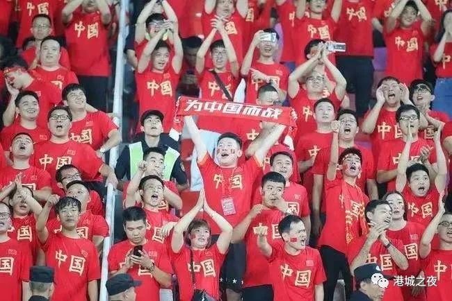 李铁留任国足帅位最合理的选择,李铁辞去主教练