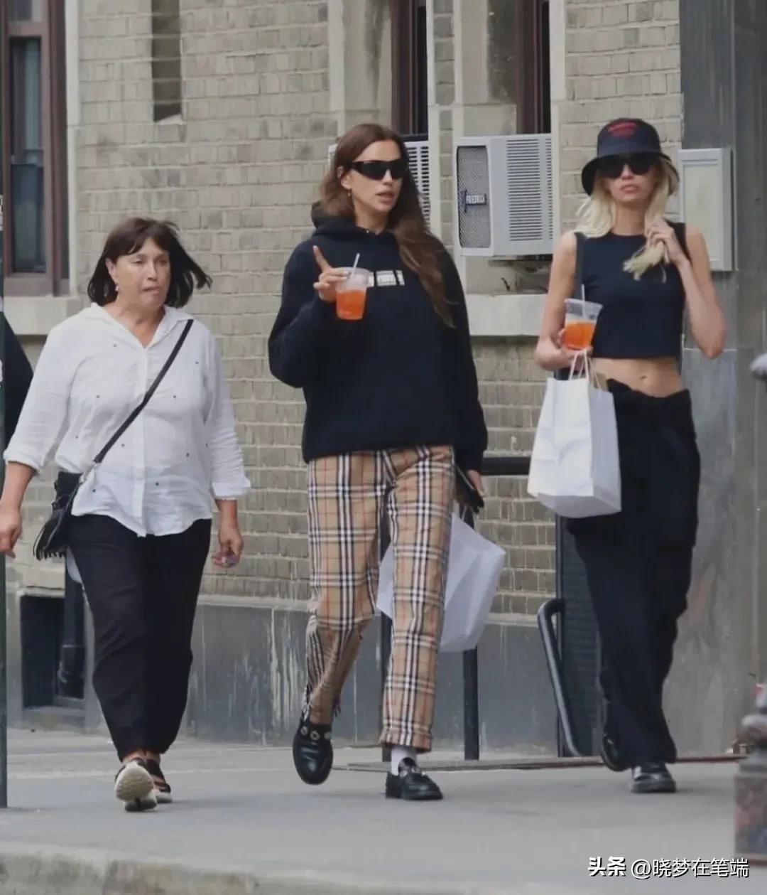 c罗前女友伊莲娜身价有c罗高吗,c罗前女友伊莲娜现在的照片