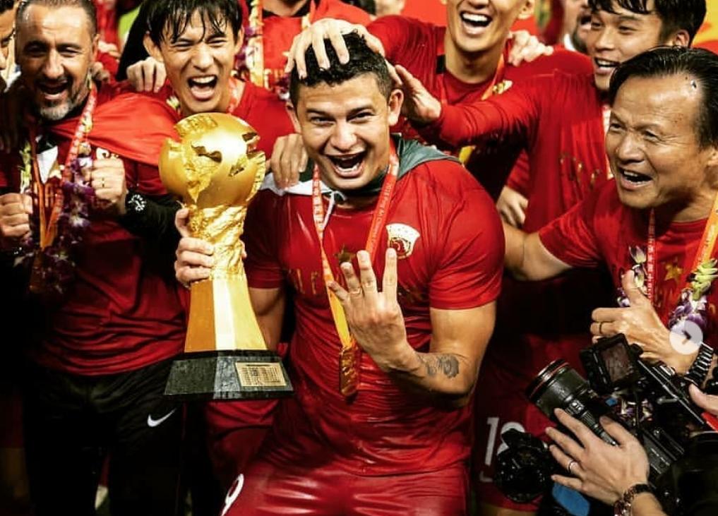 艾克森中超最新消息,艾克森中超射手王亚冠