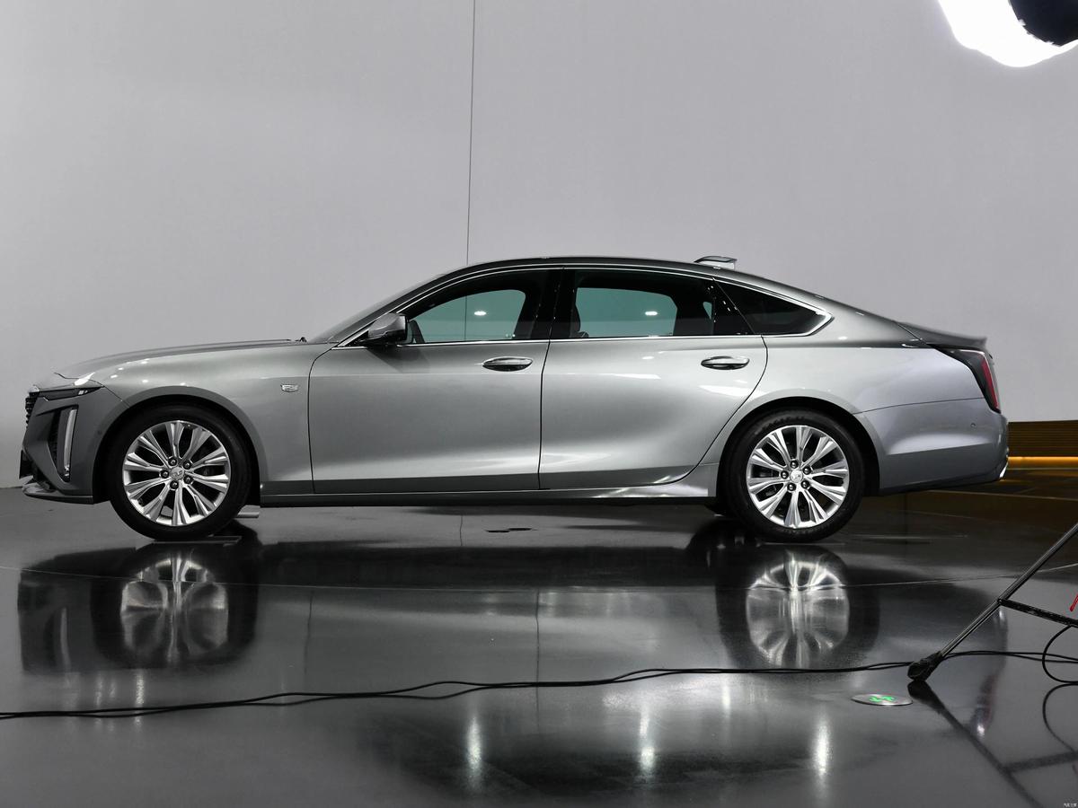 低调豪华的轿车,低调又高级的轿车