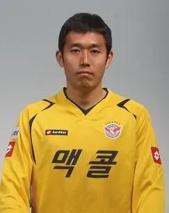 鍔犵洘杩囨亽澶х殑闊╁浗鐞冨憳鏈夊摢浜涗汉,鏈変汉閿掗摏鍏ョ嫳