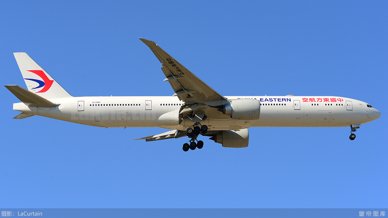 中美航班不能飞越俄国领空吗,美国飞中国的飞机不经过俄罗斯吗