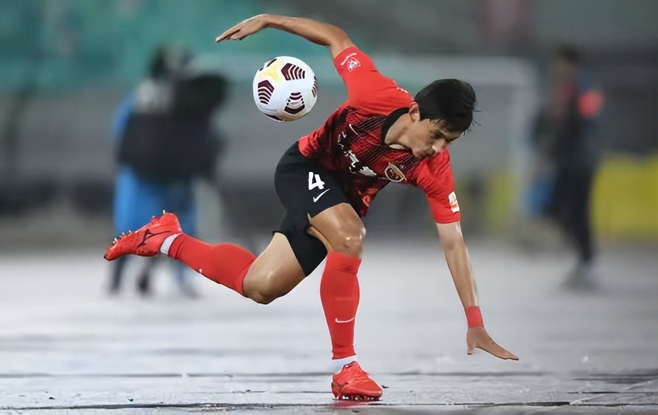 李帅加盟申花队,上港李帅个人资料