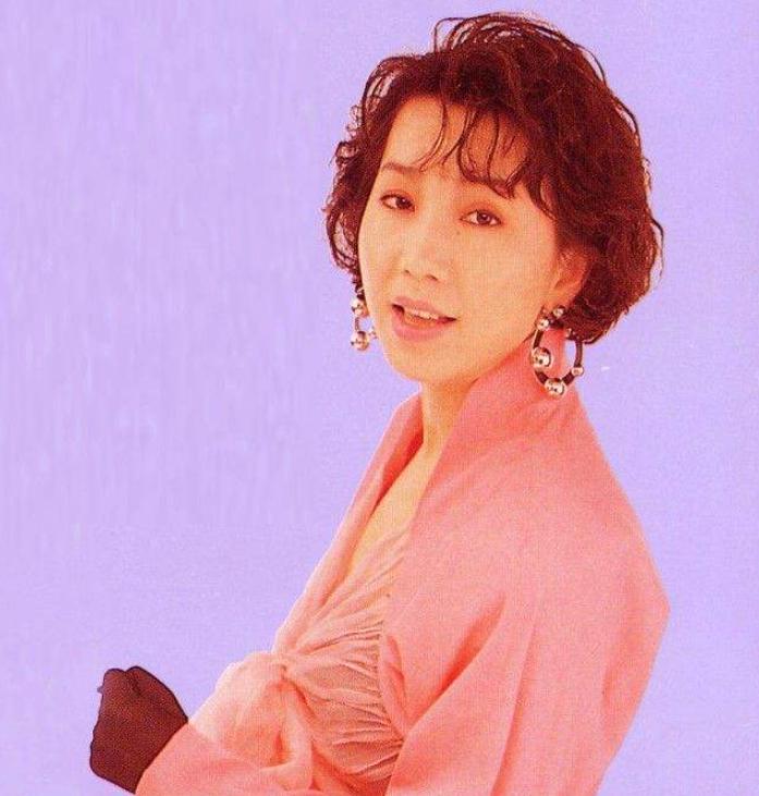 苏芮酒干倘卖无年轻照片,苏芮和谁一块演唱酒干倘卖无