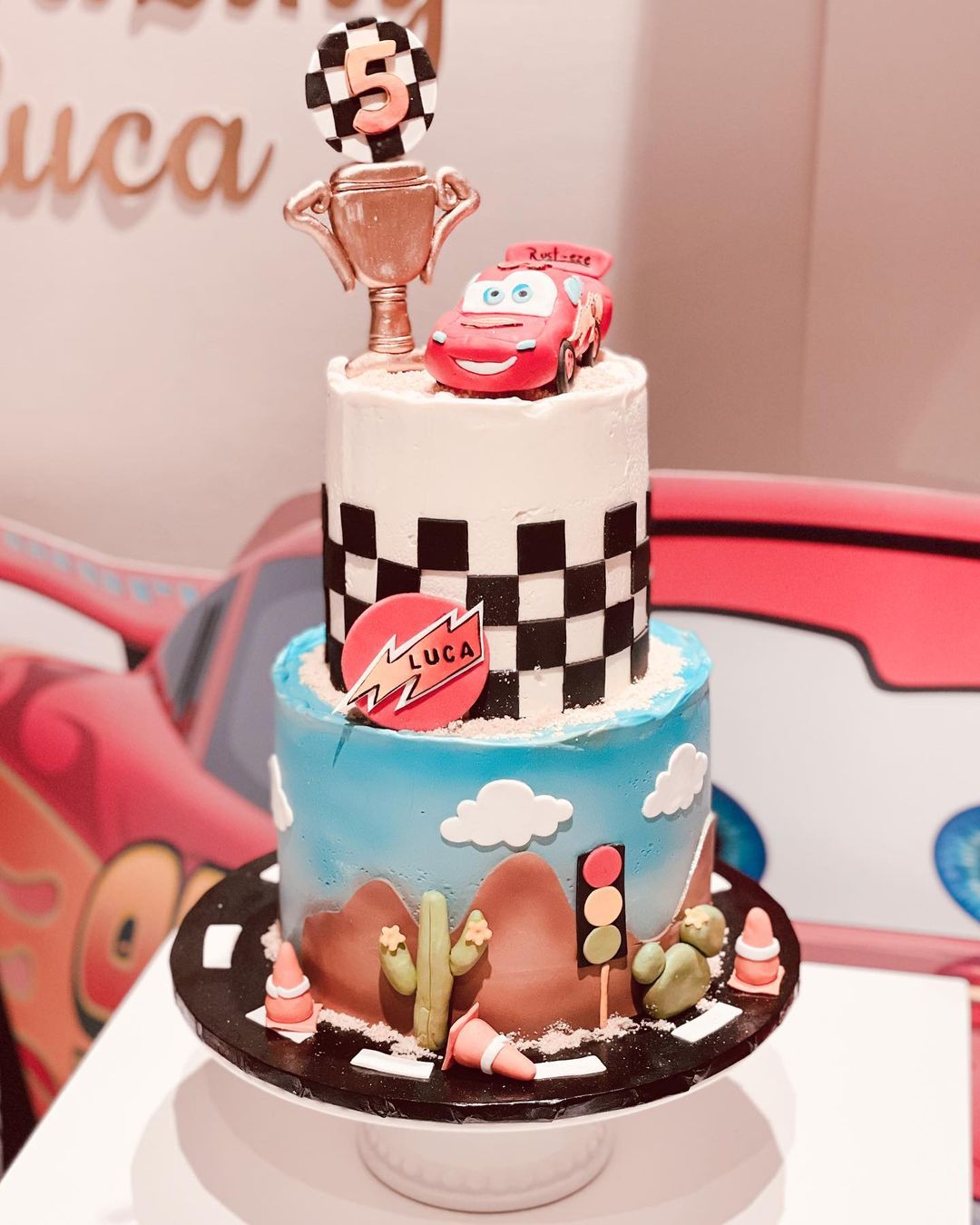 六一儿童节生日蛋糕视频教程,好看的儿童节蛋糕