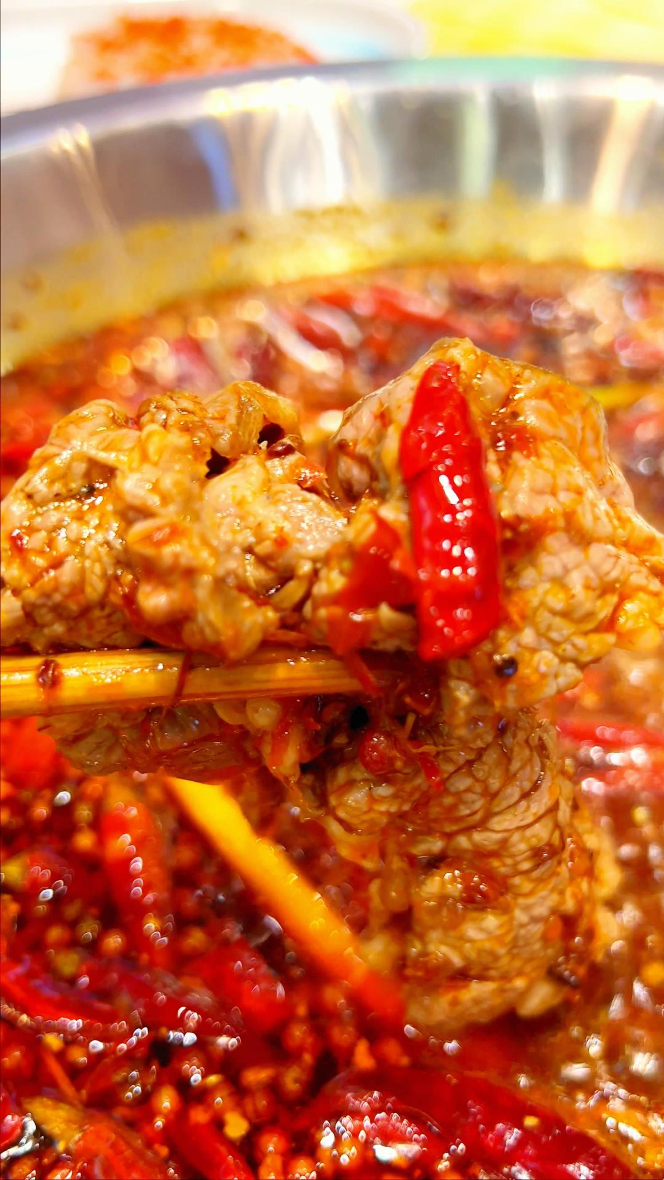 正宗成都火锅麻辣鲜美值得品尝,我心中的no1