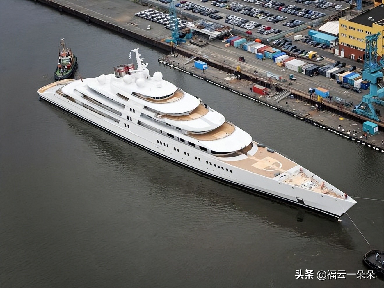 最贵豪华黄金游艇,世界上最火的金游艇