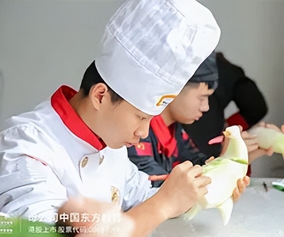 临沂新东方专业介绍||两年制大厨精英专业