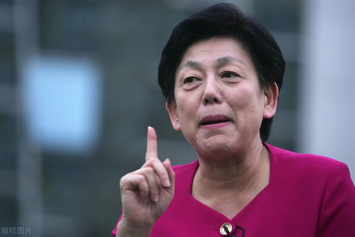 14年前祸害30万婴儿的毒奶女王，三鹿董事长田文华如今怎么样了？