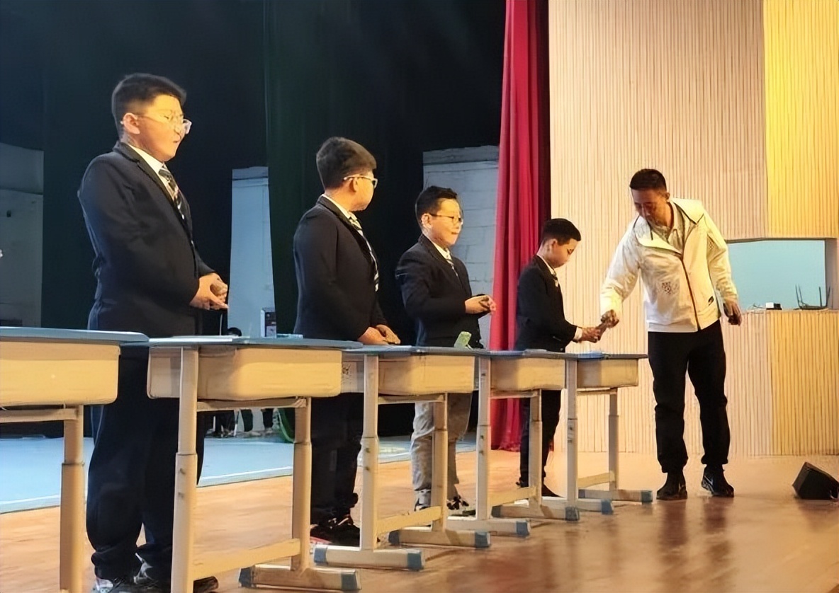 儿童团游北京科技馆,北京儿童青少年游乐