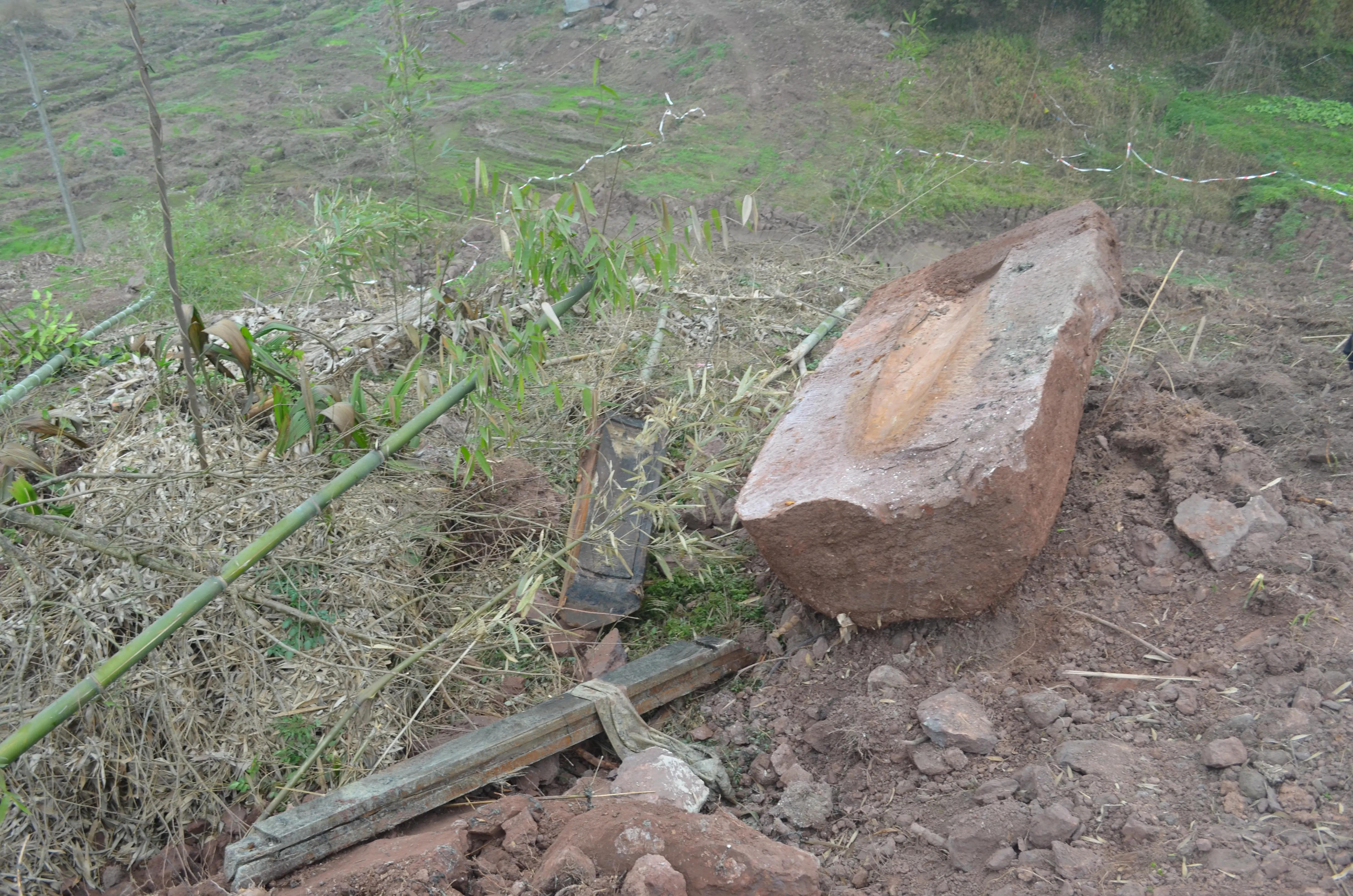 沐川县汉代古墓,沐川挖出百年古墓的是谁