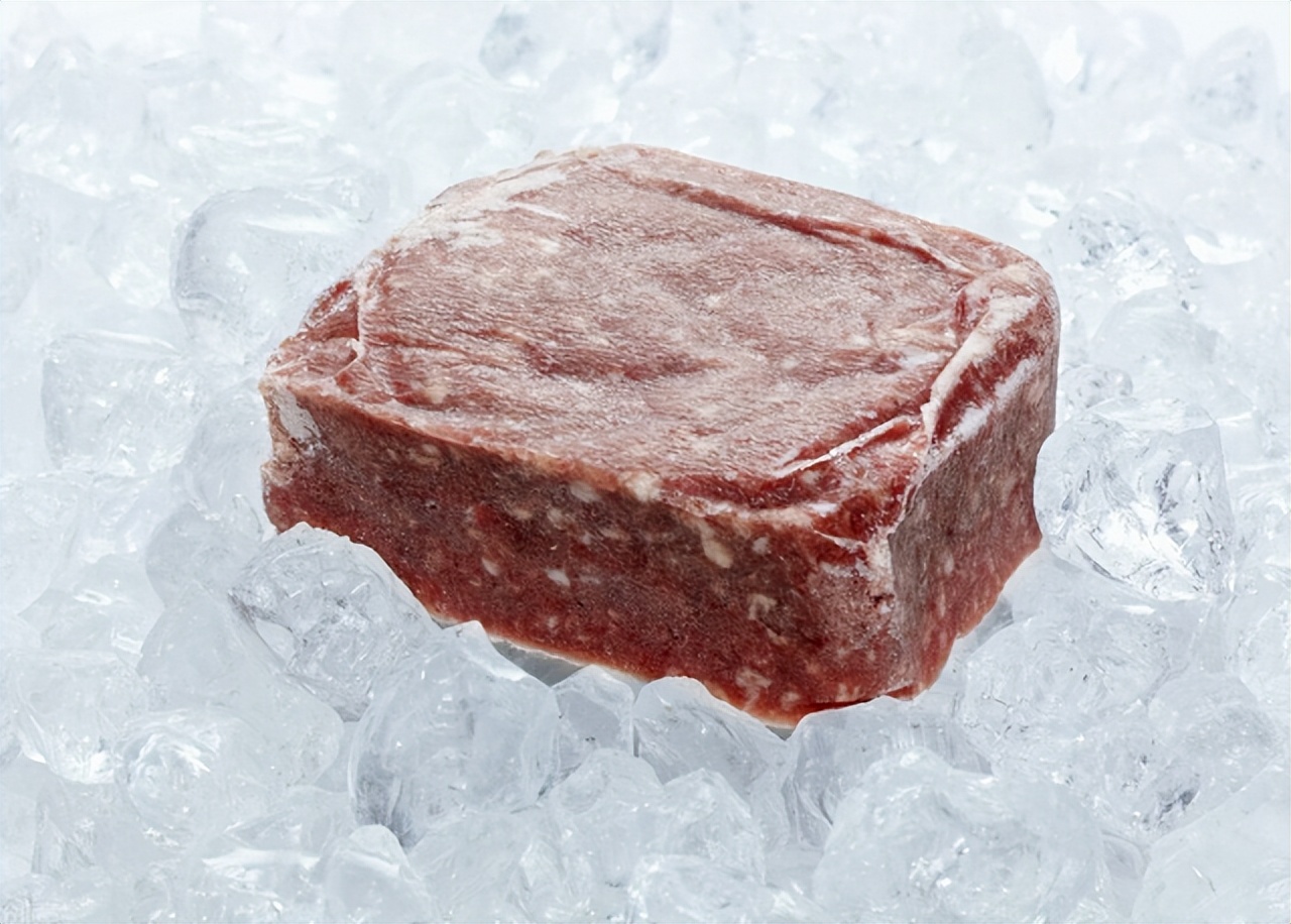 冰箱里面的肉放了多久就不能吃了,冰箱里的肉冻多久就不能吃