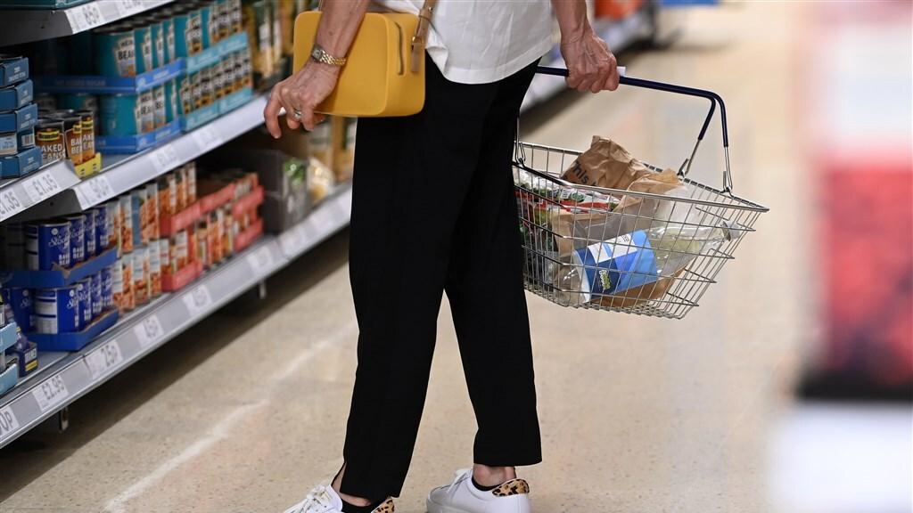 物价上涨通货膨胀囤什么好,荷兰超市物价