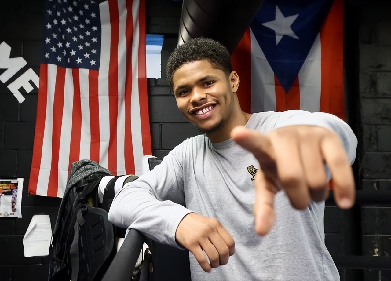 拳击世界三大拳王聚首,拳击中量级两大拳王比赛